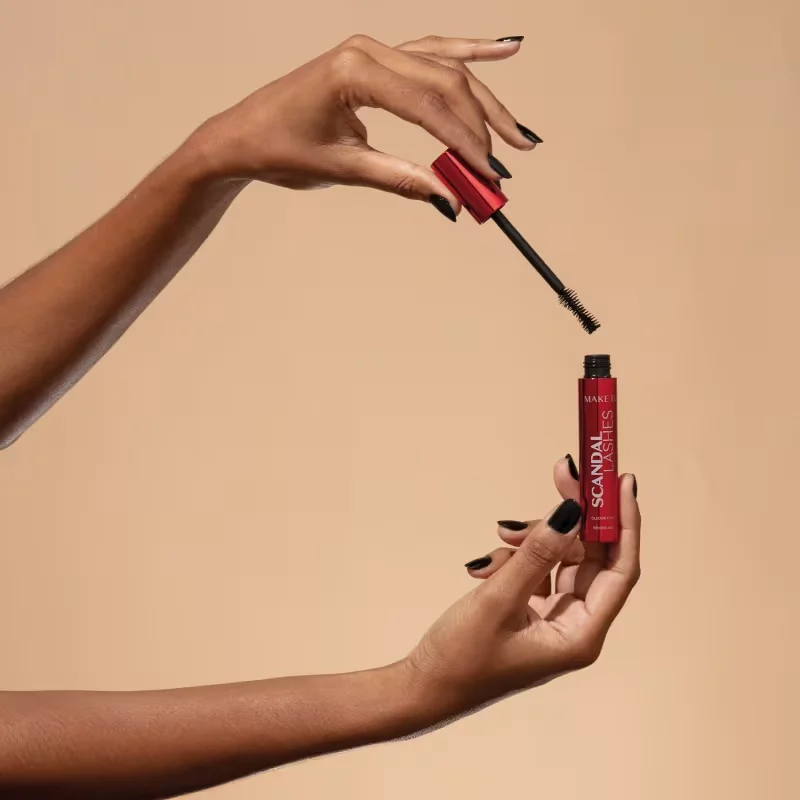 Máscara de Cílios Make B. Scandal Lashes 10g